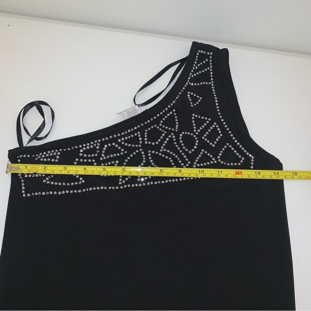 Venus Black One Shoulder Cut Out Asymmetrical Top Size Medium | item #285 - Picture 9 of 12
